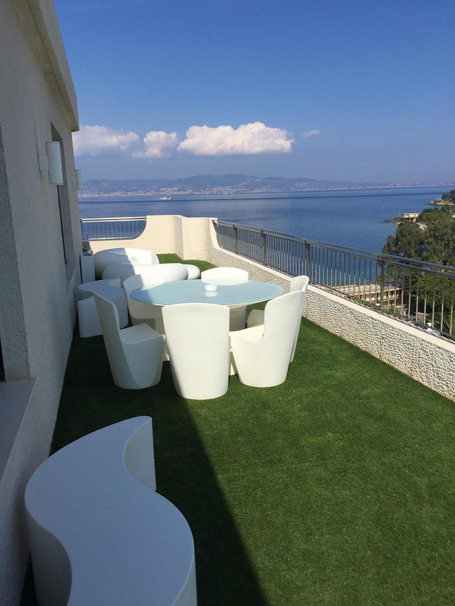 Reggio Suite Reggio di Calabria Exteriör bild